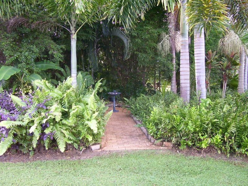 1 Oakes Drive, Burrum Heads QLD 4659