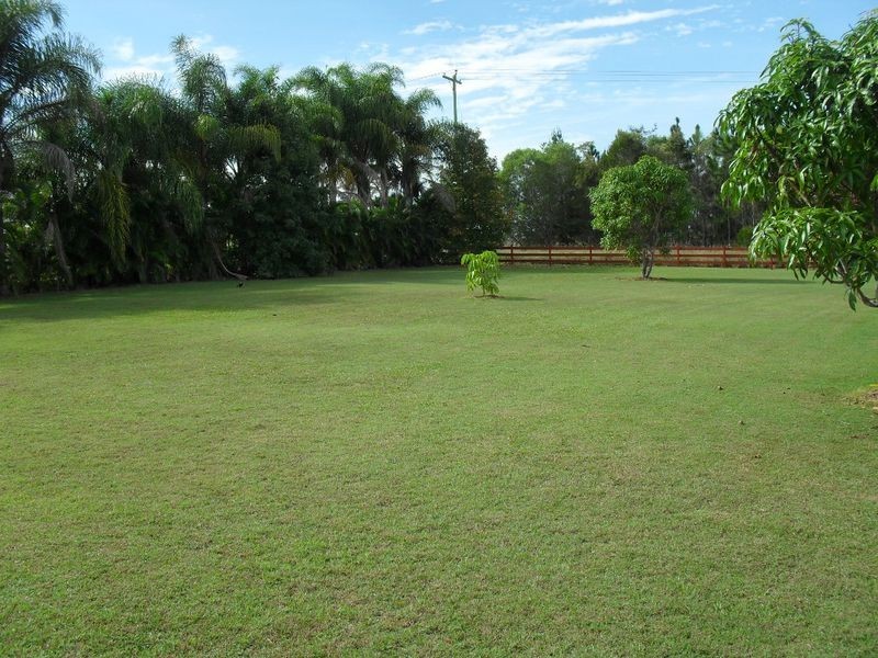 1 Oakes Drive, Burrum Heads QLD 4659