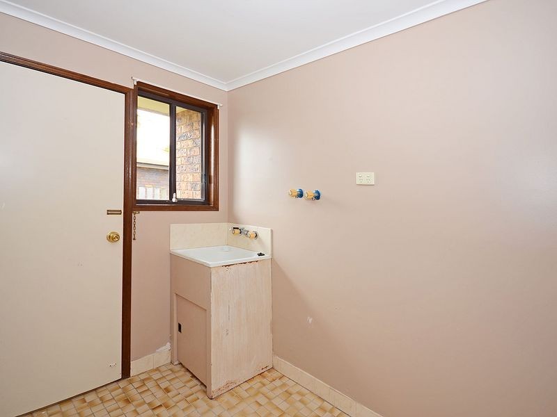 12 Byron St, Scarness QLD 4655