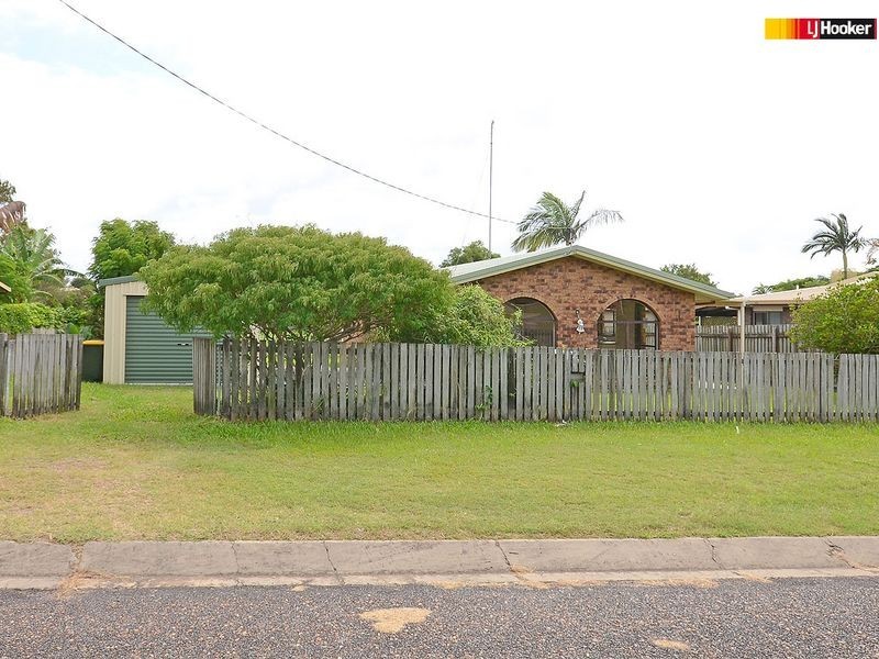 12 Byron St, Scarness QLD 4655