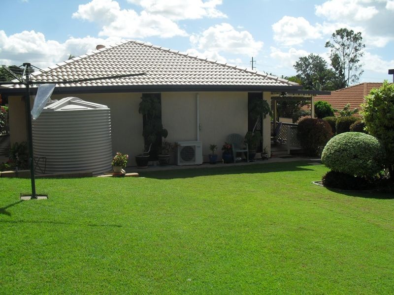 10 Neisler Crt, Kawungan QLD 4655