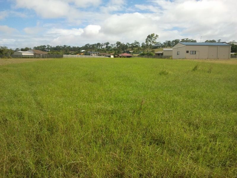 1 Tranquility Court, River Heads QLD 4655