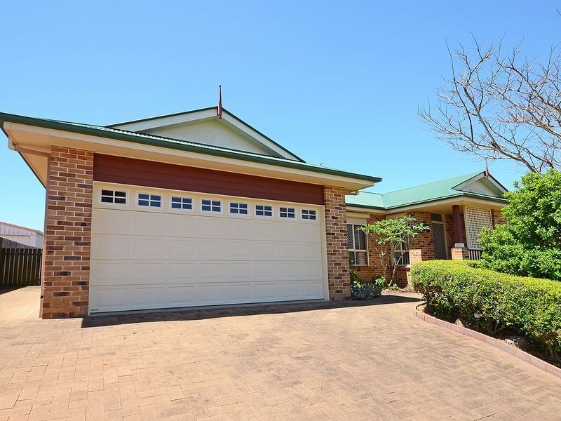 8 Hoberg Ct, Kawungan QLD 4655