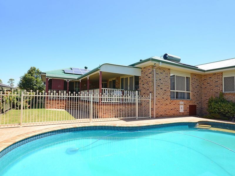8 Hoberg Ct, Kawungan QLD 4655