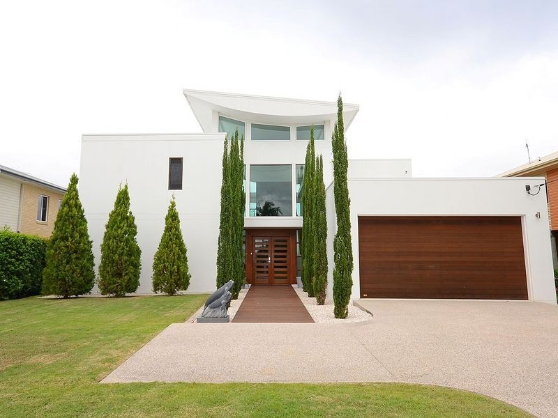 10 Ariadne Street, River Heads QLD 4655