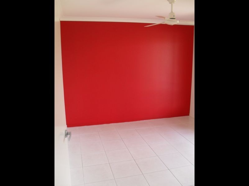 24 Teresa St, Nikenbah QLD 4655