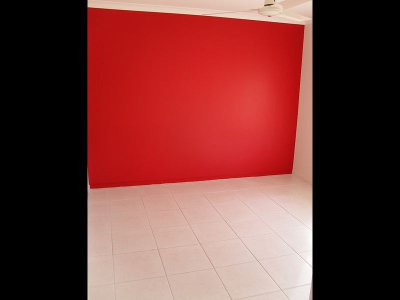 24 Teresa St, Nikenbah QLD 4655