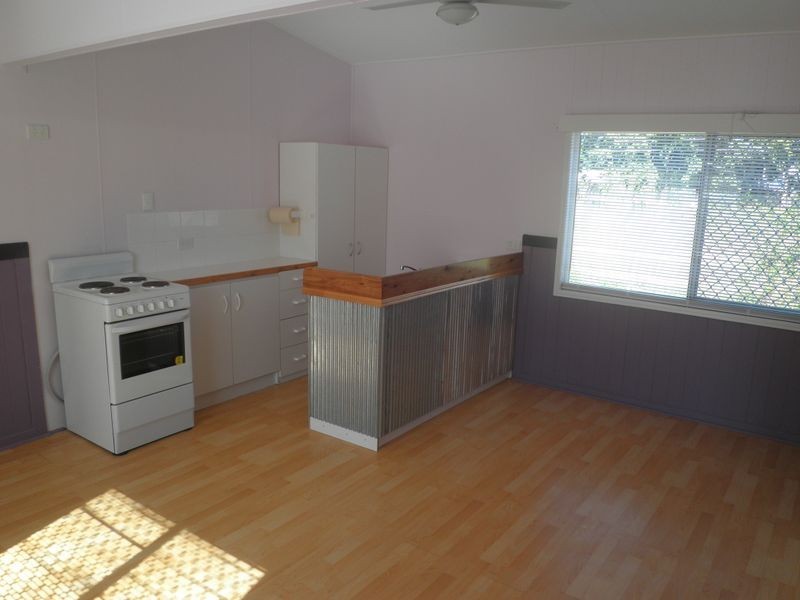 2 Edith Street, Howard QLD 4659