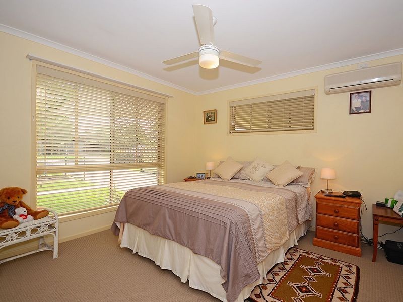 26 Rachael Street, Point Vernon QLD 4655