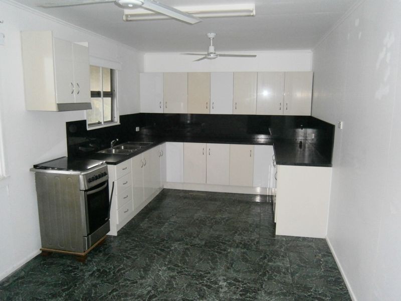 49 & 49A Helsham Street, Point Vernon QLD 4655