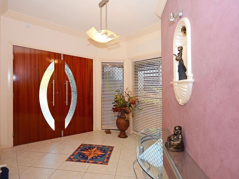 46 Long Street, Point Vernon QLD 4655