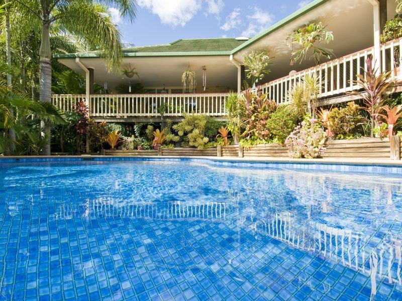 6 Pristine Place, Booral QLD 4655