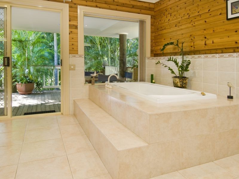 6 Pristine Place, Booral QLD 4655