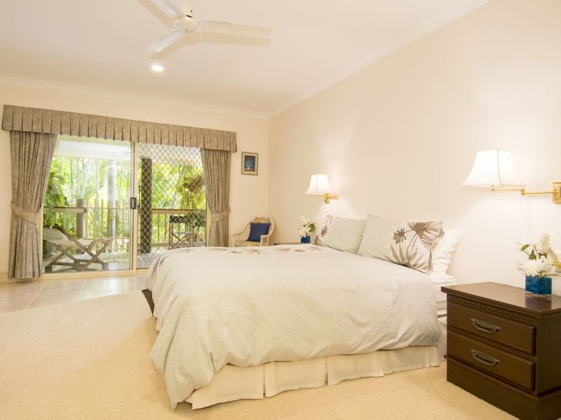6 Pristine Place, Booral QLD 4655