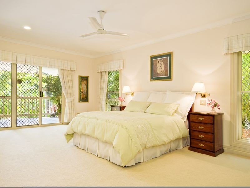 6 Pristine Place, Booral QLD 4655
