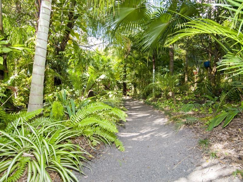 6 Pristine Place, Booral QLD 4655
