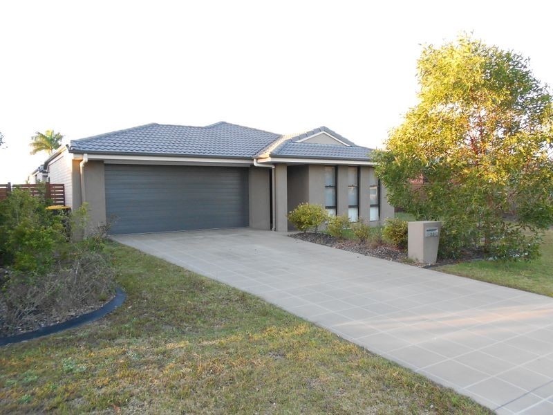 35 Magellan Cct, Urraween QLD 4655