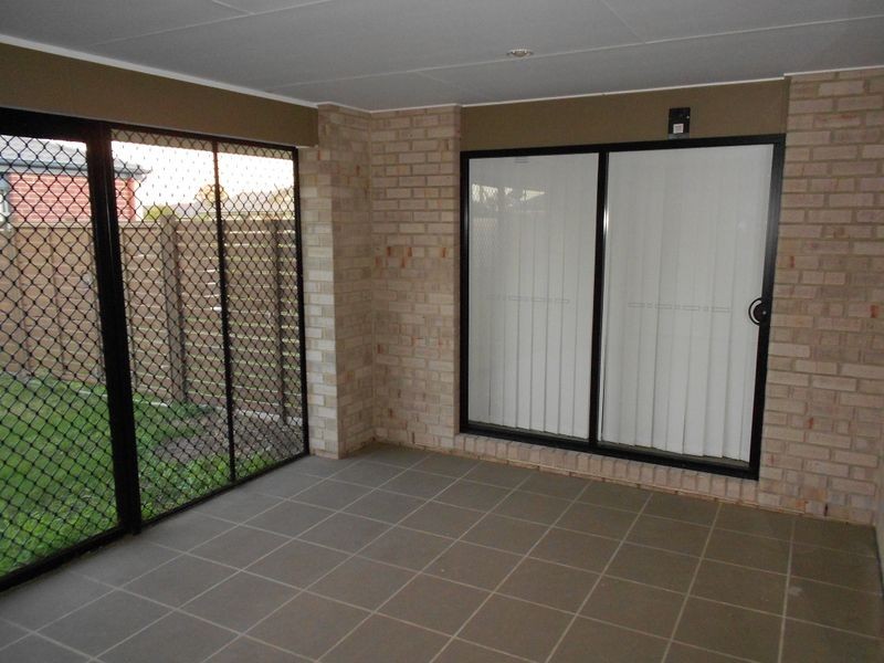 35 Magellan Cct, Urraween QLD 4655