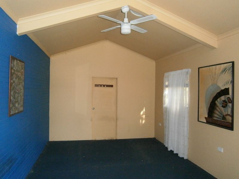 4 Tudor Avenue, Urraween QLD 4655