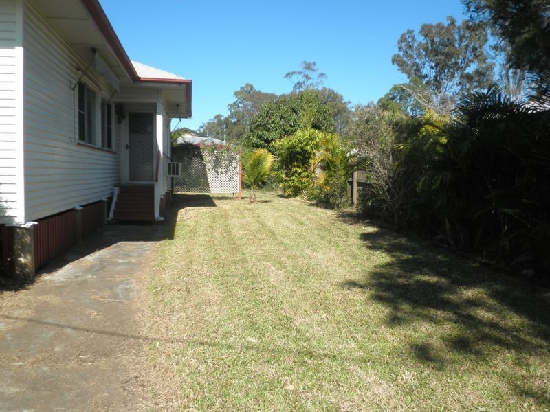 12 Agnes Street, Howard QLD 4659