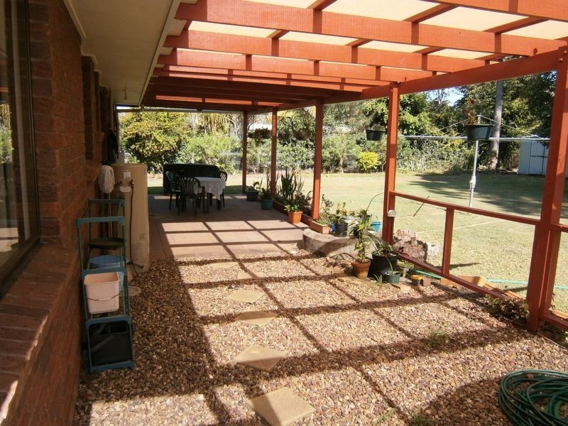 16 Annie Street, Howard QLD 4659