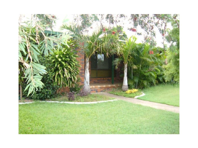 39 Moonbi Street, Scarness QLD 4655