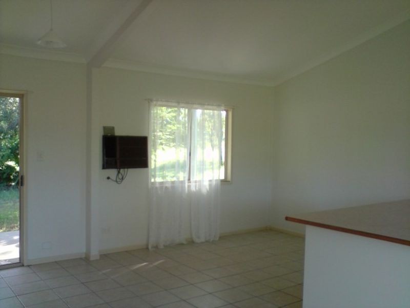 60 Beck Road, Urangan QLD 4655