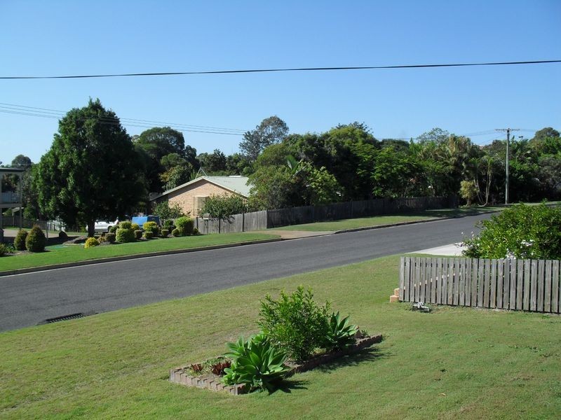 10 Romeck Street, Urraween QLD 4655