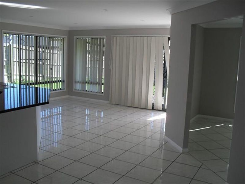 9 Beagle Avenue, Wondunna QLD 4655