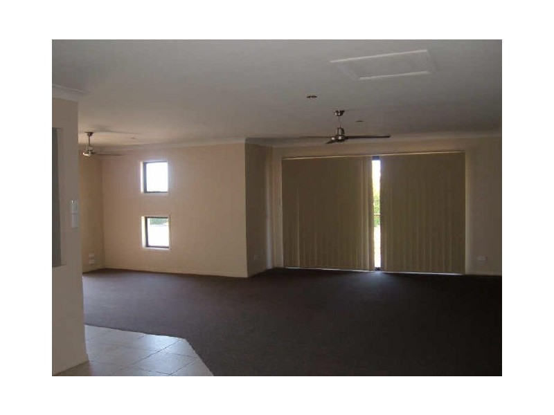Kawungan QLD 4655