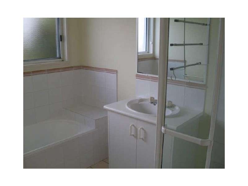 12 Stormy Rise, River Heads QLD 4655