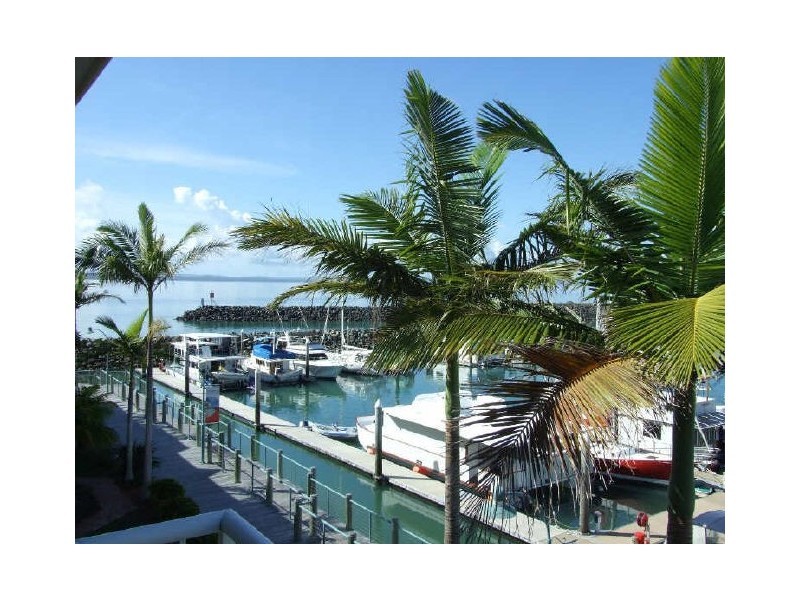 29/1 Buccaneer Drive, Urangan QLD 4655