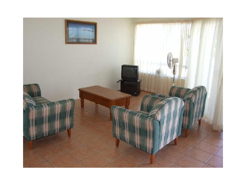 29/1 Buccaneer Drive, Urangan QLD 4655