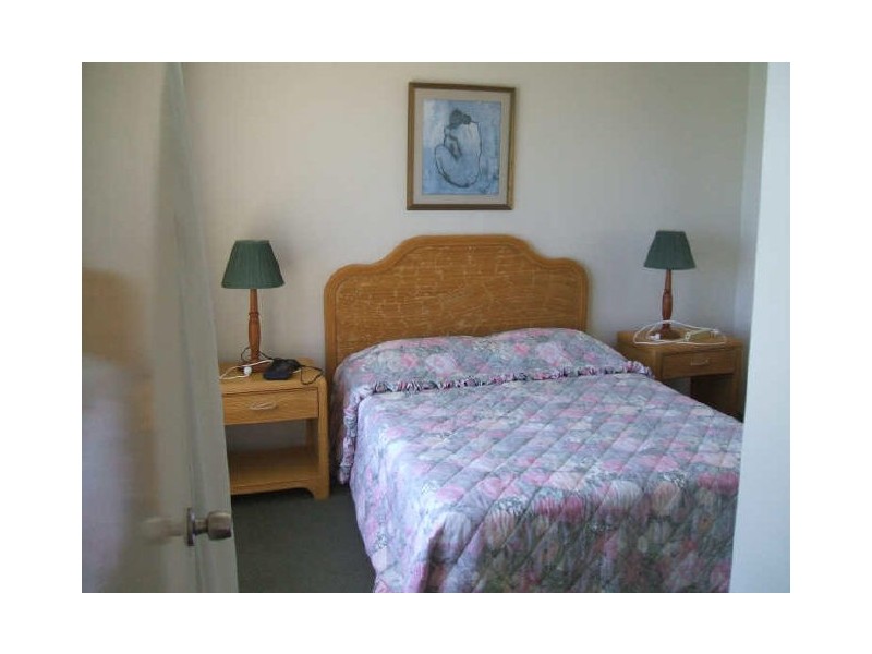 77/1 Buccaneer Drive, Urangan QLD 4655