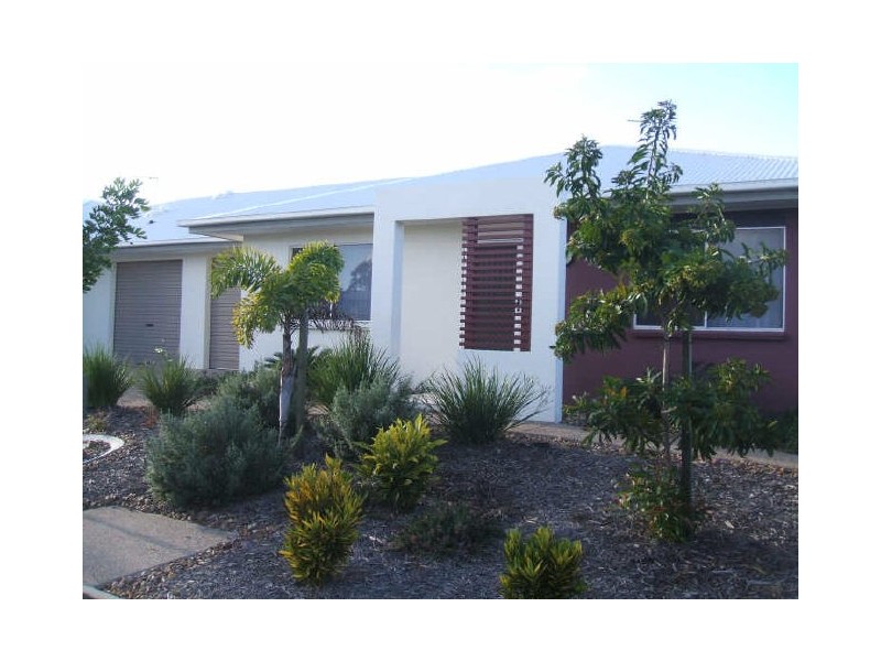33/230 Pulgul Street, Urangan QLD 4655