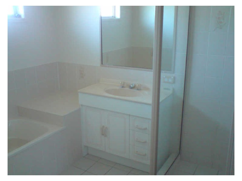 136 Snapper Street, Kawungan QLD 4655