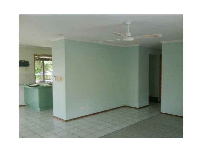 31 Jensen Street, Urraween QLD 4655
