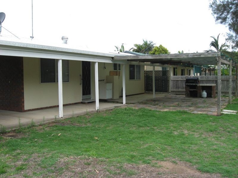 29 Fairway Drive, Urraween QLD 4655