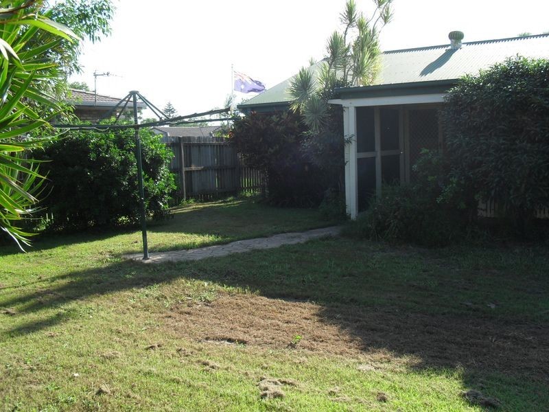 12 Sager Court, Torquay QLD 4655