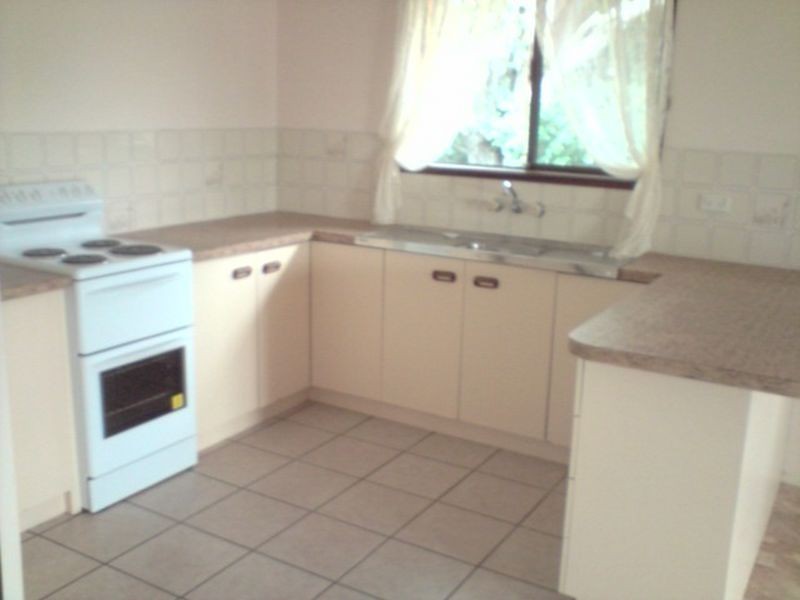 188 Torquay Road, Scarness QLD 4655
