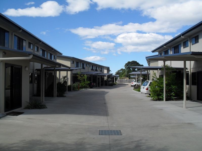 56 Main Street, Pialba QLD 4655