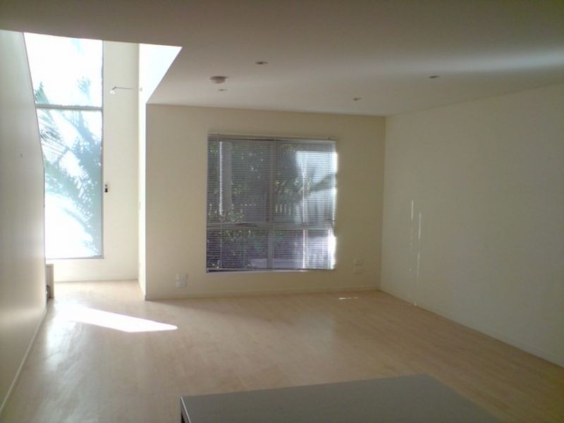 8/187 Torquay Road, Scarness QLD 4655