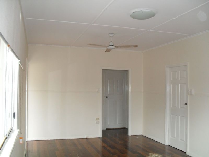41 Beach Road, Pialba QLD 4655