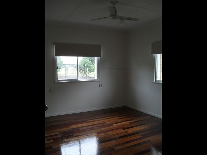41 Beach Road, Pialba QLD 4655