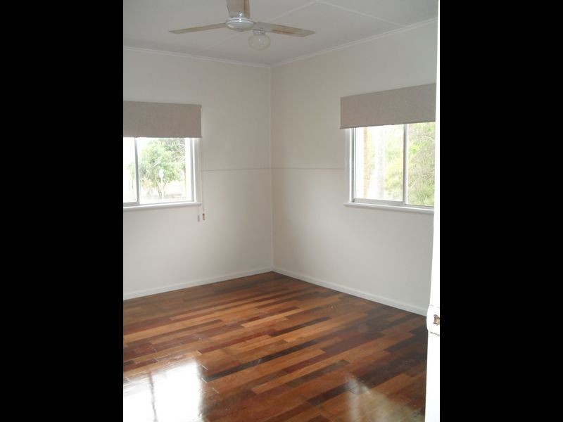 41 Beach Road, Pialba QLD 4655