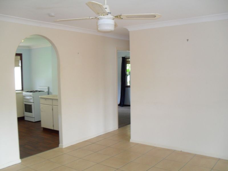 52 Drummond Street, Urangan QLD 4655
