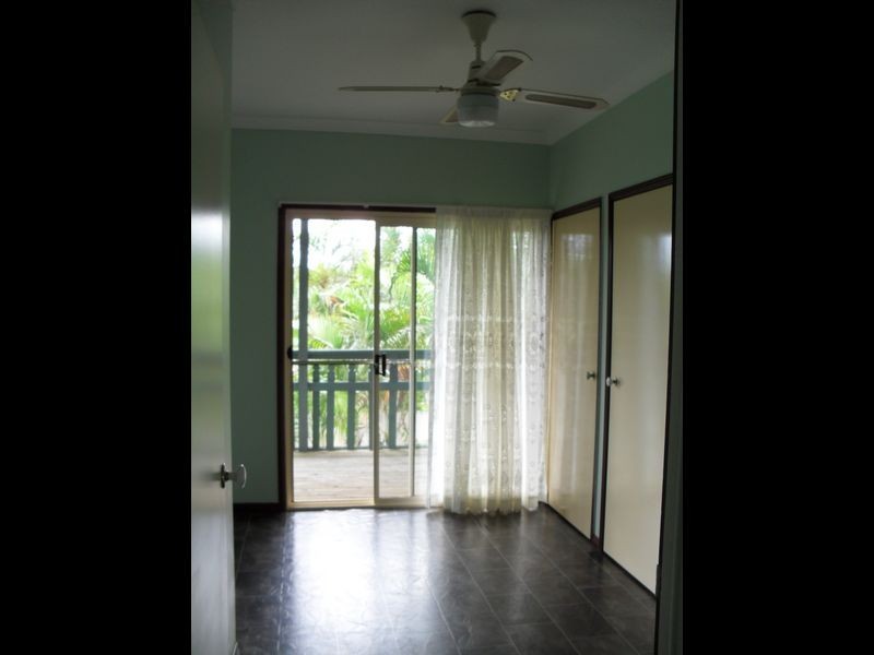 52 Drummond Street, Urangan QLD 4655