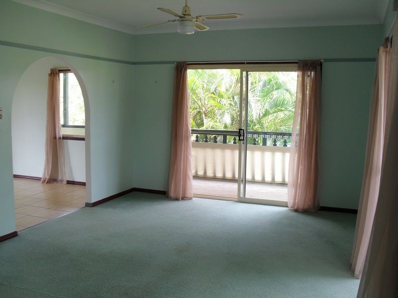 52 Drummond Street, Urangan QLD 4655
