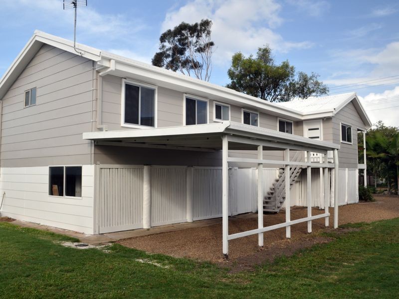 127 Pulgul Street, Urangan QLD 4655