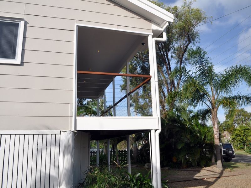 127 Pulgul Street, Urangan QLD 4655